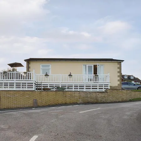 بيت للعطل North Sea Views كيتون